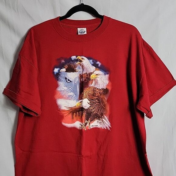 🖤5/$20🖤 GARDNER..eagle graphic tee.. - Picture 3 of 11